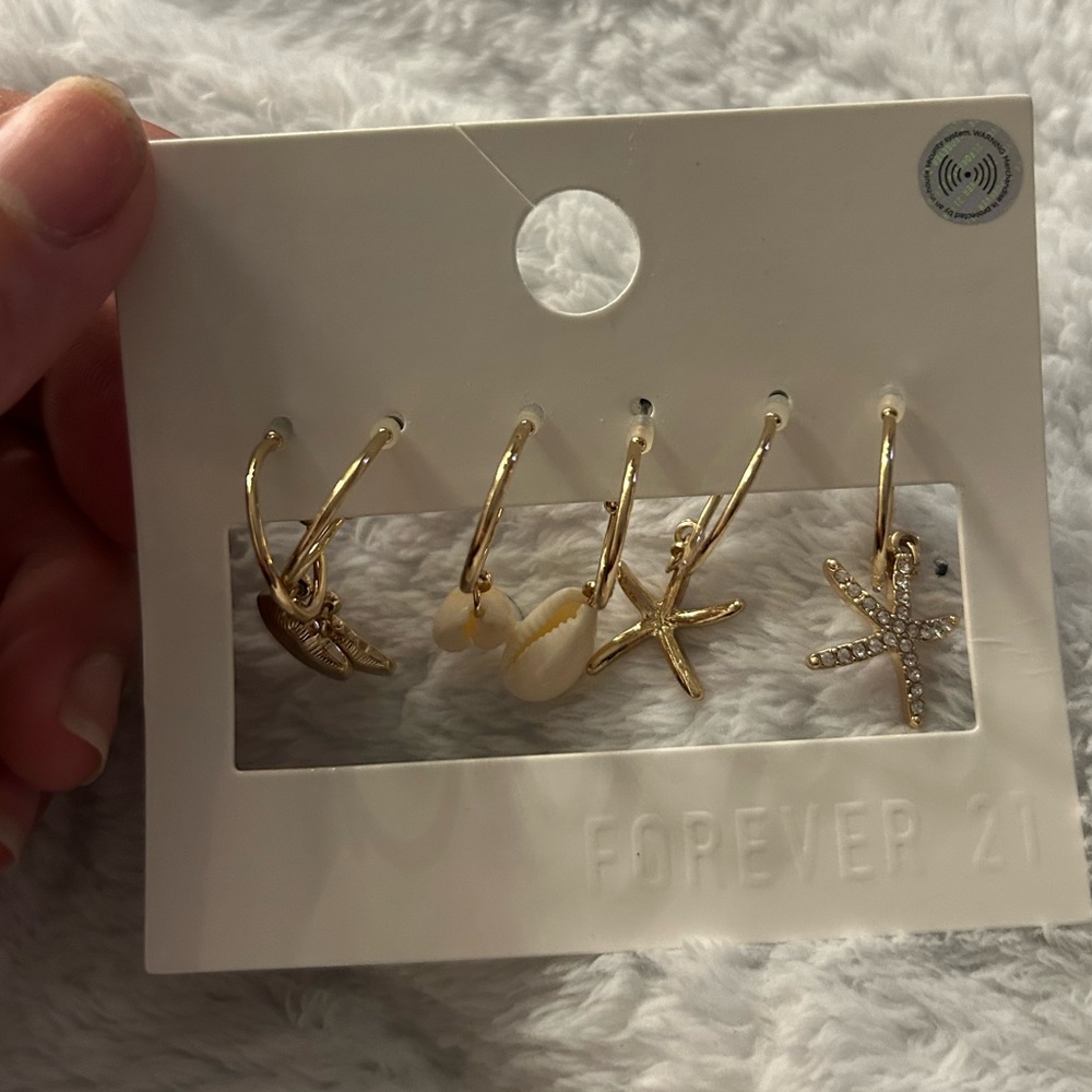 Beach earrings